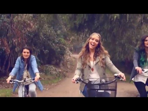 download lagu mp3 mp4 Porque Te Vas Consuelo Schuster, download lagu Porque Te Vas Consuelo Schuster gratis, unduh video klip Porque Te Vas Consuelo Schuster