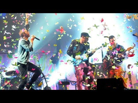 Coldplay - A Sky full of Stars Live at Glastonbury 2016 HD