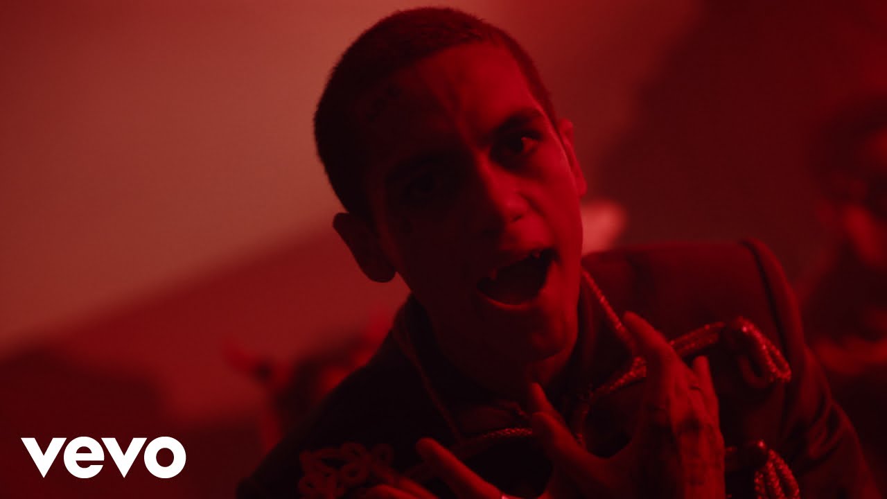 Dominic Fike - Vampire (Official Video) - YouTube