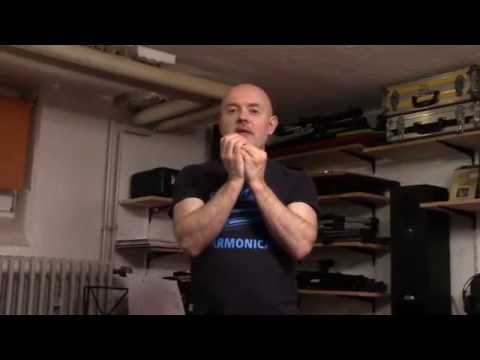 Thomas Hippe Blues Harp / Mundharmonika - Handhaltung - Der richtige Winkel