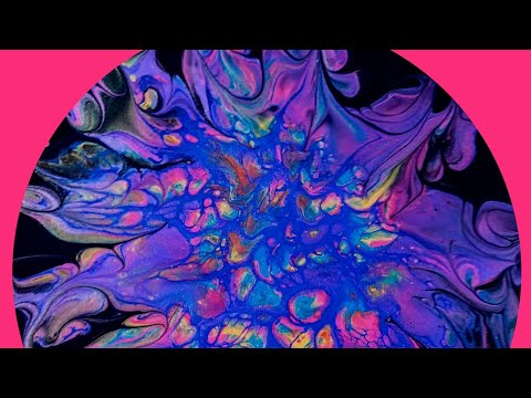 #70 Beautiful Sheleeart Bloom on a 10" Round @venomfluidart @FrostyEyeKandi