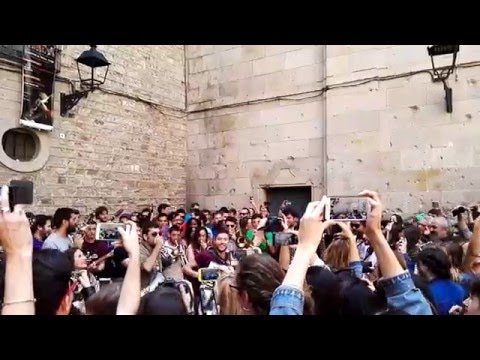 Amagada Primavera - Txarango - Diada Sant Jordi 2016 (Fragment)