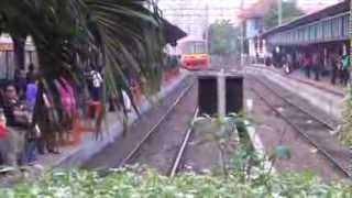 preview picture of video 'インドネシア・ジャカルタ駅(Stasiun Jakartakota)'