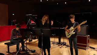 Barbara Carlotti reprend &quot;Parce que (je t&#39;aime)&quot; -  Hommage à Barbara