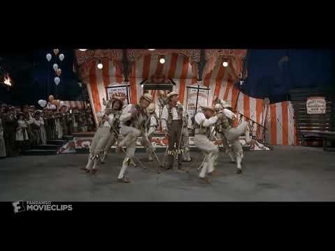 Dick Van Dyke performing song Me Ol’ Bamboo