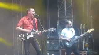 Godiva - Eugene McGuinness - Festival OUIFM, Paris - 08/07