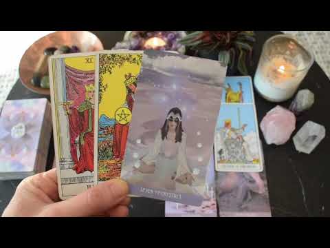 PISCES June 29-July 5 | YOU ALREADY HAVE ONE FOOT OUT THE DOOR PISCES ~ Tarot Reading