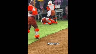 Download lagu The Ekombi Dancer Energy needs to be studied #africa #viral #fyb #shorts #Youtube mp3