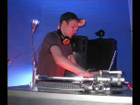 After Meridian feat. Tiff Lacey - New York Airport (Toby Emerson Mix)