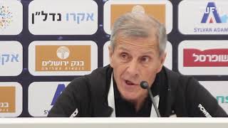 Conferencia tras Uruguay 2 - 2 Argentina