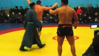 preview picture of video 'Final buryat-mongol national wrestling. Jida. Petropavlovka. Part 2'