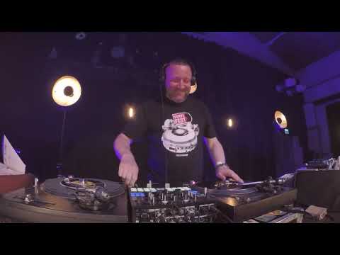 VinylFest 2024 DJ Mr  Thing