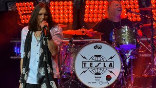 Tesla - Lazy Days, Crazy Nights (4k), live in Las Vegas.  Night 2.  10-18-25
