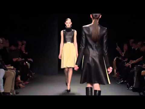 Calvin Klein Collection Women's Fall 2012 Runway Show