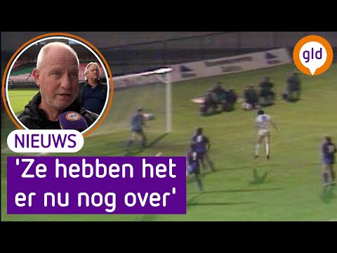 Het kleine NEC tegen FC BARCELONA: 'Ze blijven zeuren over die eigen goal'