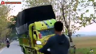 Download lagu Kapten oleng versi truck. (cocok buat story wa) mp3