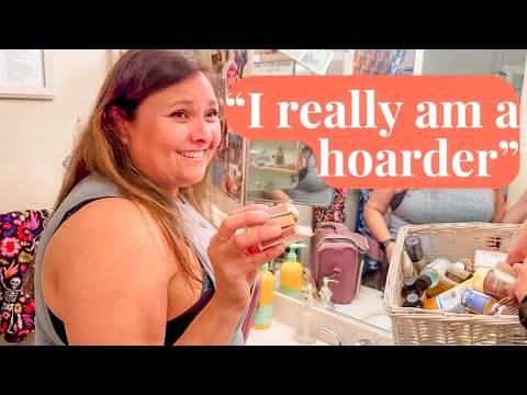 Can she let go? Bathroom declutter before moving [Becky's big move pt. 2]