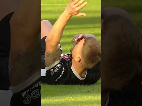 Autogolul sezonului!