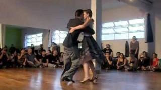 Fausto Carpino y Veronica Toumanova bailando un tango en DNI (Buenos Aires) Nº2