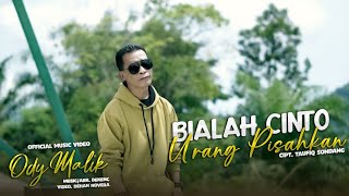 Download lagu Ody Malik - Bialah Cinto Urang Pisahkan mp3 Download lagu Ody Malik - Bialah Cinto Urang Pisahkan mp3