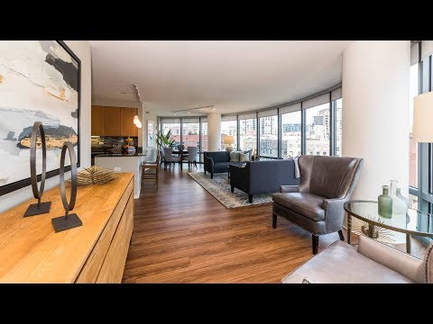 A spacious 2-bedroom model at River North’s Kingsbury Plaza apartments A spacious 2-bedroom model at River North’s Kingsbury Plaza apartments