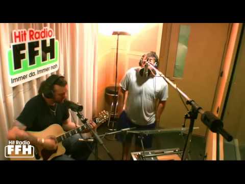 Uncle Kracker unplugged mit "Follow Me"