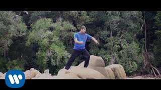 Revolusi - Langkahku feat. Dj Dak Asrul (Official Music Video)