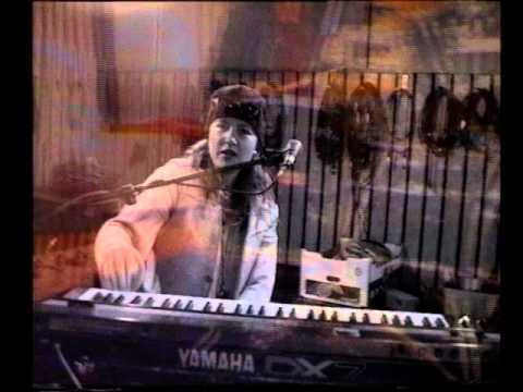 Miss B. Haven - Blomst & Honning (Official Music Video)