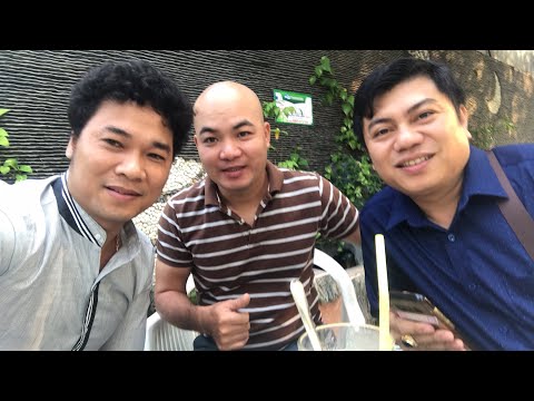 Tuấn vỹ và Xuân Dũng ; Chiêu mộ ca sỹ Ngô Ân Đi làm thiện nguyện.