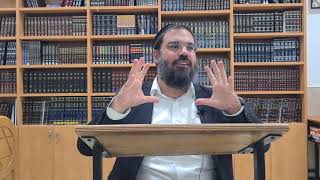 הרב חיים סרוסי - פרשת ניצבים - רוצה חסד? תעשה חסד! (הרב חיים סרוסי) - התמונה מוצגת ישירות מתוך אתר האינטרנט יוטיוב. זכויות היוצרים בתמונה שייכות ליוצרה. קישור קרדיט למקור התוכן נמצא בתוך דף הסרטון