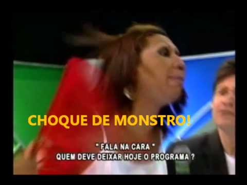 CHOQUE DE MONSTRO - Santrelly - Glitter