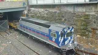 preview picture of video 'MTA Subway - 2012-13 MotivePower R-156 Diesel-Electric Locomotive #OL913'