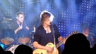 All That You Are - Goo Goo Dolls Live HD Reno, NV 8/25/2011