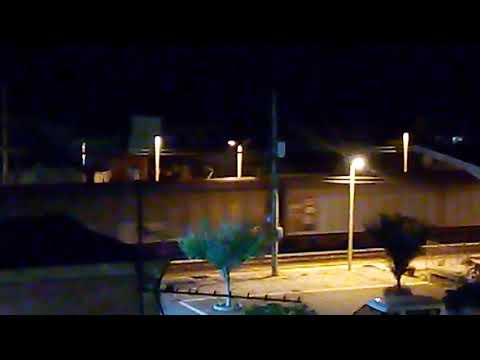 E652 con merci in transito