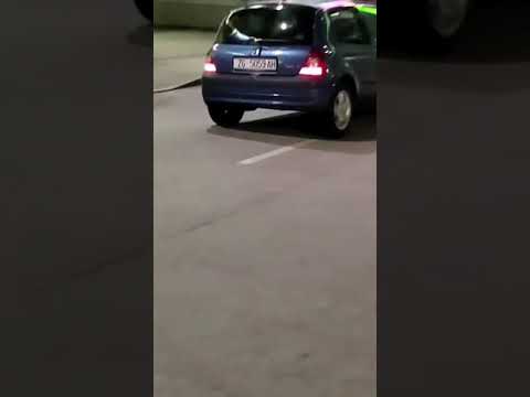 Car Meet Croatia Legenda Sa Cliom Se Zabija U Zid
