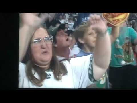 The Brain Reacts to Large Female Fan with Disgust - Bobby Heenan