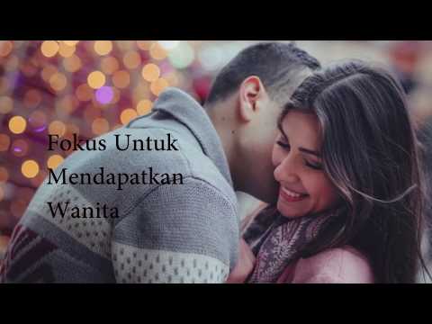 Bintik-bintik merah kecil di penis Agen perempuan dari apotek