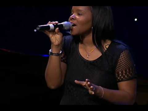 Marvlun Reed sings "Alabaster Box"