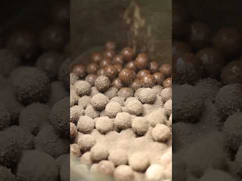 GIVE YOUR BOILIES A NATURAL EDGE!  #dnabaits #carpy #carp #carpfishing #carpbait #carpangler