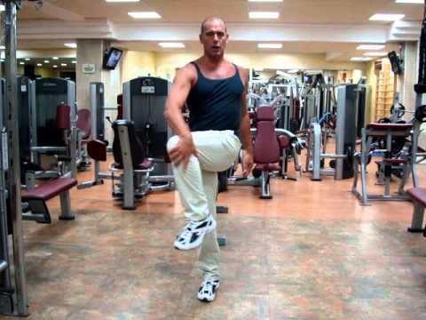 Pilates di malattia degenerativa del disco cervicale Dolore al collo freddo tra le scapole