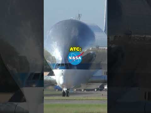 This Pilot Had No Idea What The NASA Super Guppy Was 💀