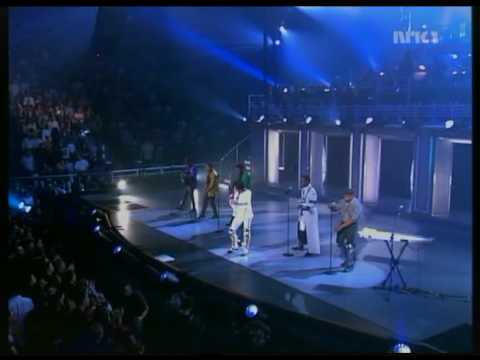 Michael Jackson & Jackson 5 - I'll Be There - Madison Square Garden 2001 (Good quality)