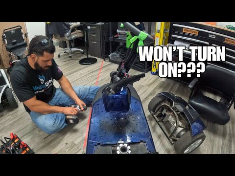 How to Diagnose a Pride Mobility Scooter That Won't Turn On
