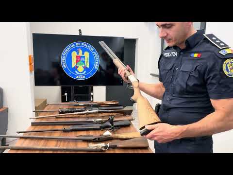 Armele confiscate de polițiștii arădeni denotă „ingeniozitatea și măiestria cetățenilor”