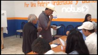 preview picture of video 'Roberto Contreras queda como candidato del PAN en Huanímaro'