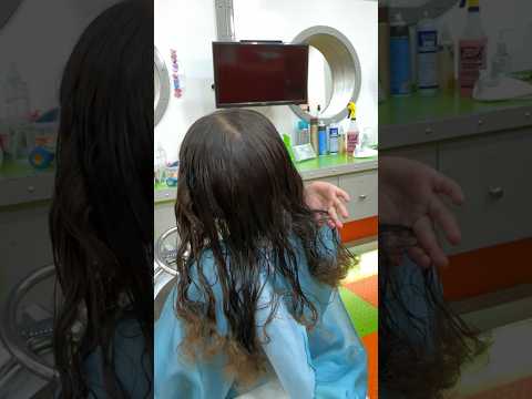 I finally let Abella pick her own hairstyle and haircut 😱Dad's reaction at the end had me in tears!