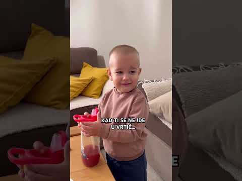 KAKAV FOLIRANT, SIGURNO JE NA TATU! 😂😂😂 #funny #family #love #son #debatnik