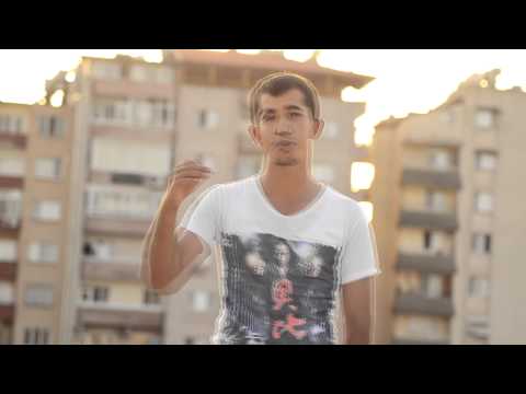 AşiqaR FLowaR-T(Ayarsizofficial) -- Çimen GözLüm HD Klip 2014 SonVeda 4