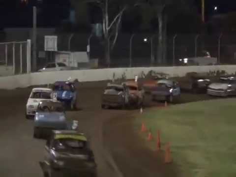 Junior Sedans - Final - Lockyer Valley Speedway - 17/1/2015