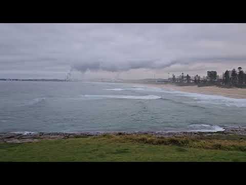 울런공 헤드 등대, 흐린 바다 위의 순간Wollongong Head Lighthouse, A Moody Ocean View